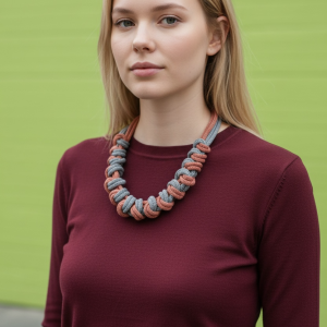 COLLANA ABILE grigio-albicocca